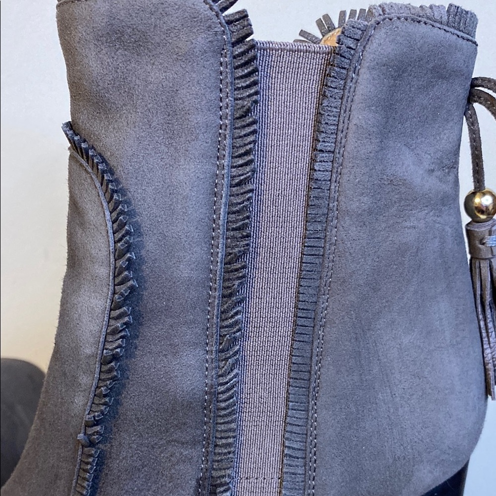 Aquazzura Firenze Gray Suede Ankle Boots Size 37 - Picture 12 of 12